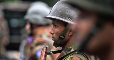 Feridos 300 polícias em confrontos com manifestantes no Bangladesh na 6.ª feira.