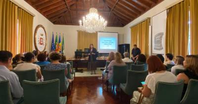 O anúncio foi feito, hoje, pela vice-presidente Élia Ascensão, na reunião que teve lugar esta manhã com os diretores das escolas do concelho.