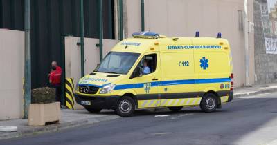 Para o local foram acionados os Bombeiros Voluntários Madeirenses.