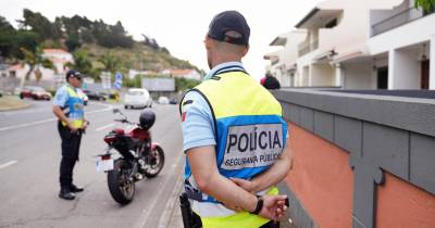 Relativamente à prevenção e fiscalização nas estradas, foram fiscalizadas 1.270 viaturas, tendo sido detetadas 51 infrações à legislação rodoviária.