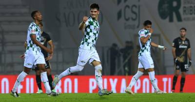 Sporting volta a perder