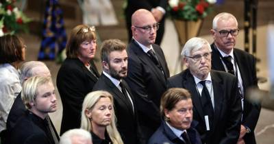 Óbito/Eriksson: Beckham entre os presentes no funeral do antigo treinador