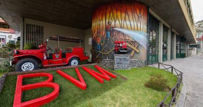 Bombeiros do Funchal reforçam combate a incêndio na Encumeada.