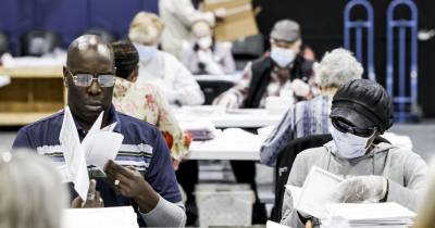 EUA/Eleições: Assembleias de voto começam a fechar mas votação prossegue nas próximas 7 horas