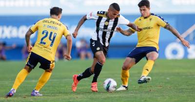 Nacional perde no reduto do Estoril