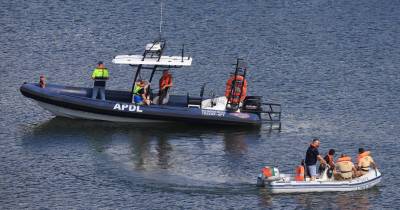 Operação de busca dos desaparecidos na queda de um helicóptero no rio Douro, próximo da localidade de Samodães, Lamego.