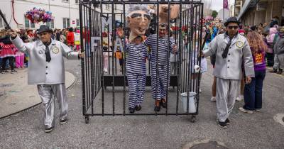 Milhares de mascarados divertem-se no Carnaval de Torres Vedras (com fotos)