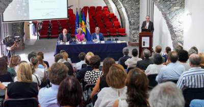 Cerimónia de Apresentação da candidatura do Vinho Madeira a património Cultural Imaterial da UNESCO, na reitoria da Universidade da Madeira.