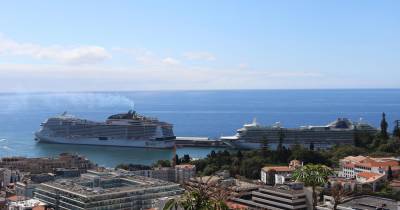 MSC Virtuosa e Ventura no porto do Funchal trazem a bordo mais de 12 mil pessoas