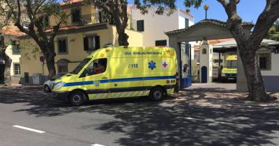 Equipa da Cruz Vermelha esteve no local a prestar socorro juntamente com a equipa médica da EMIR.