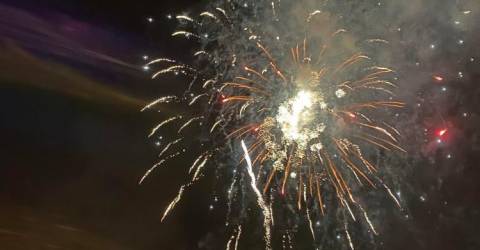 Noite De Fim Do Ano Machico Entra Em Repleto De Cor