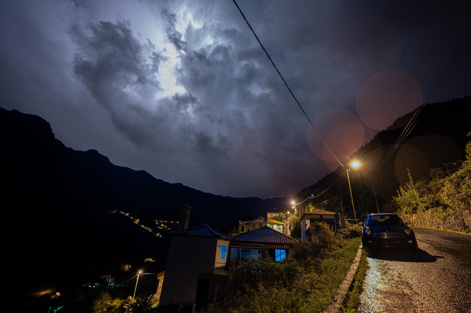 Veja algumas fotos da trovoada captadas na Boaventura