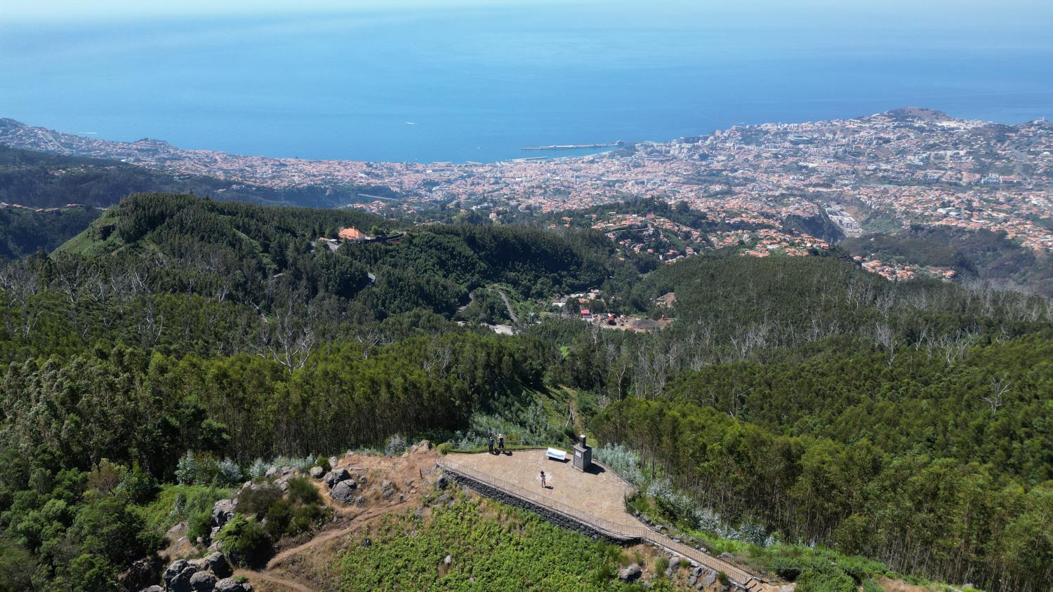 Miradouro do Pico Alto, uma cereja no topo do Parque Ecológico