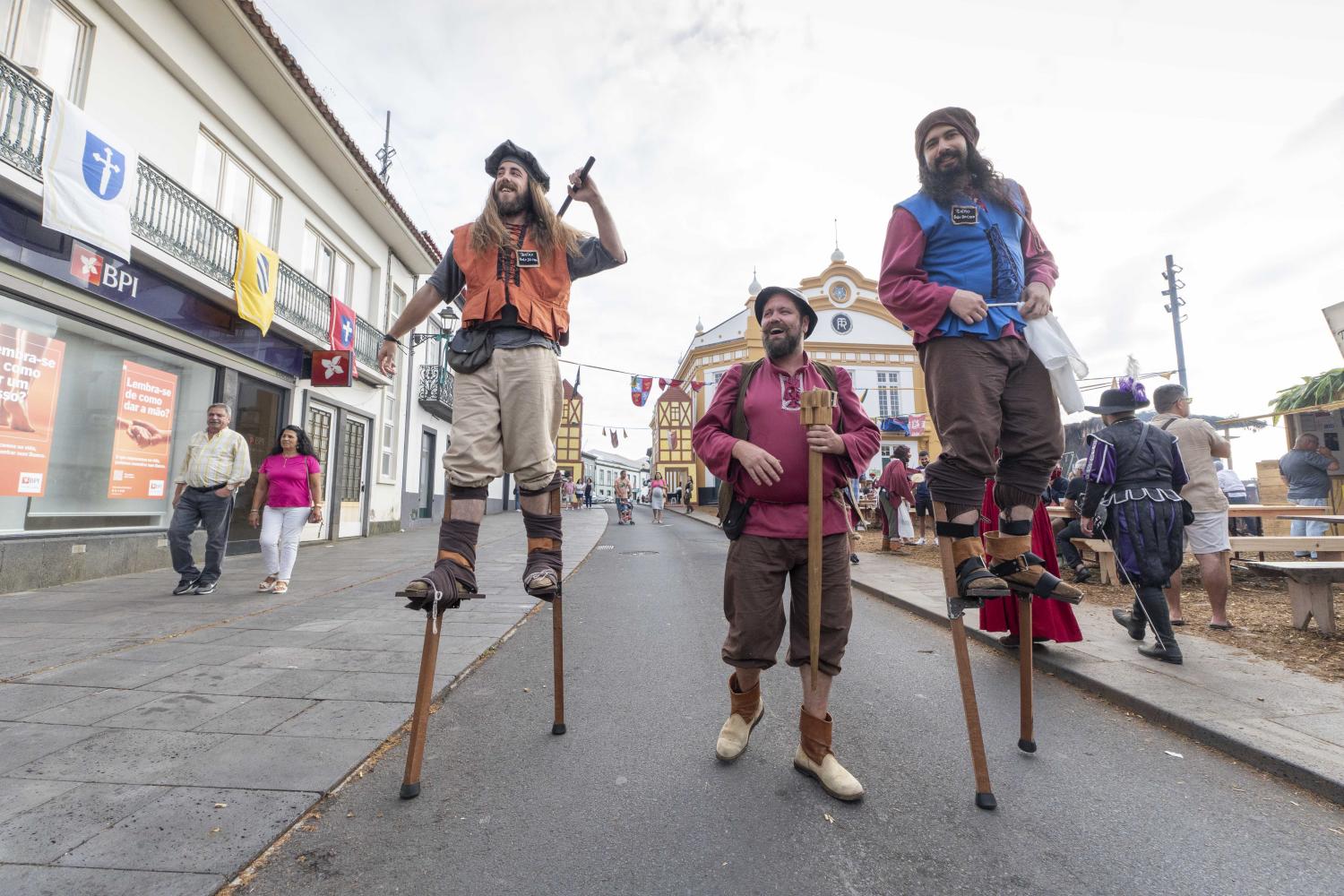 Teatro Bolo do Caco participa em Feira Quinhentista nos Açores (com fotos)