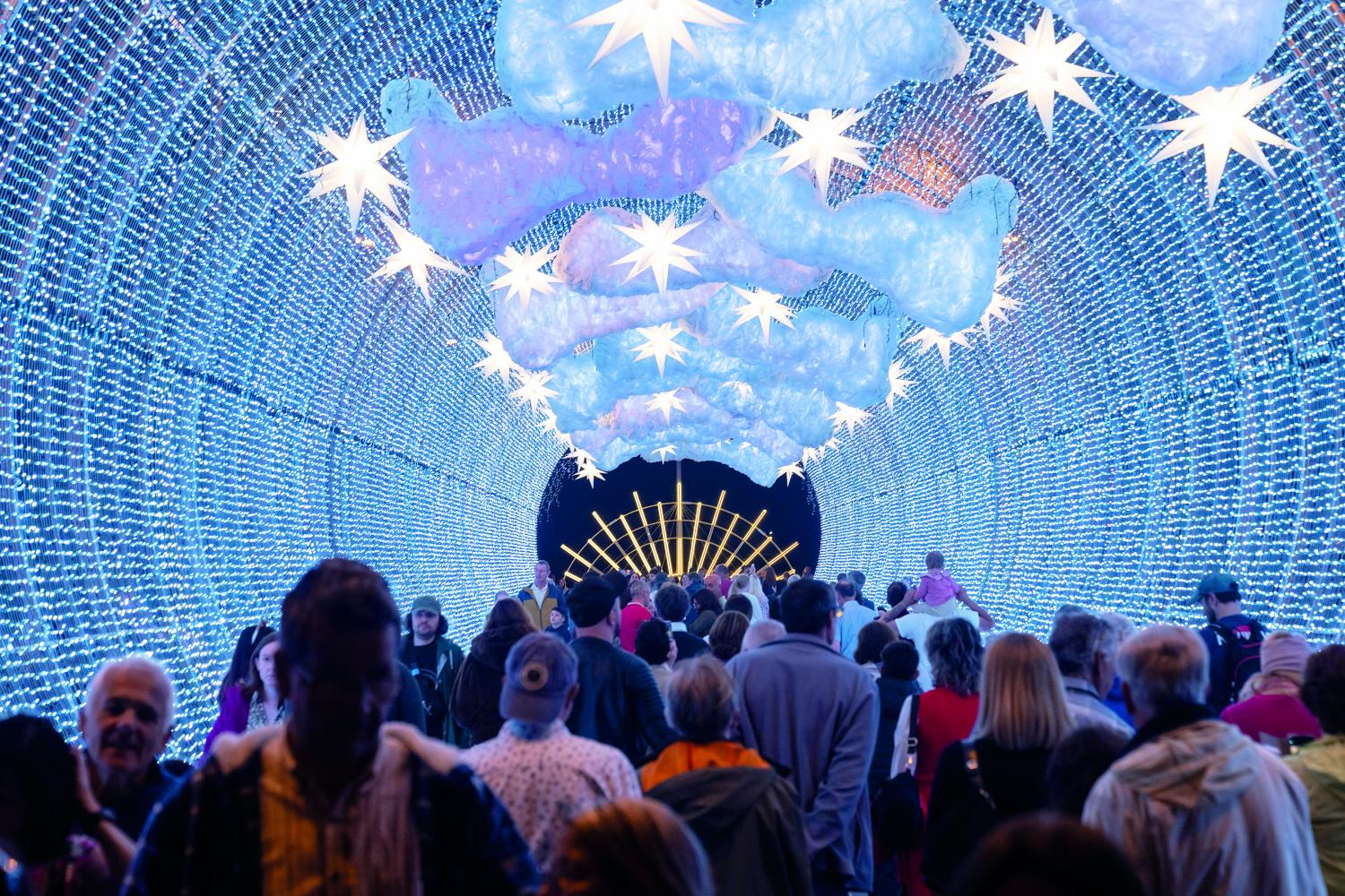 Veja o ‘Antes e Depois’ das luzes de Natal (com fotos)