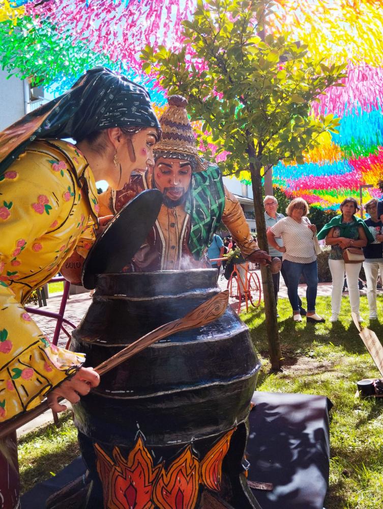 Teatro Bolo do Caco recebe 2.º prémio no Encontro Internacional de Estátuas Vivas