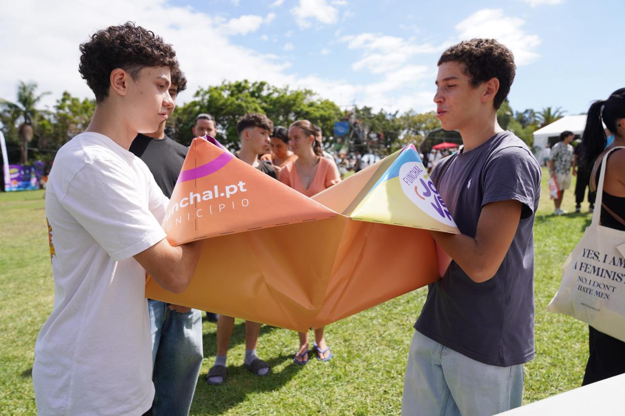 ‘Funchal Summer Fest’ já reúne muitos jovens a esta hora (com vídeo e fotos)