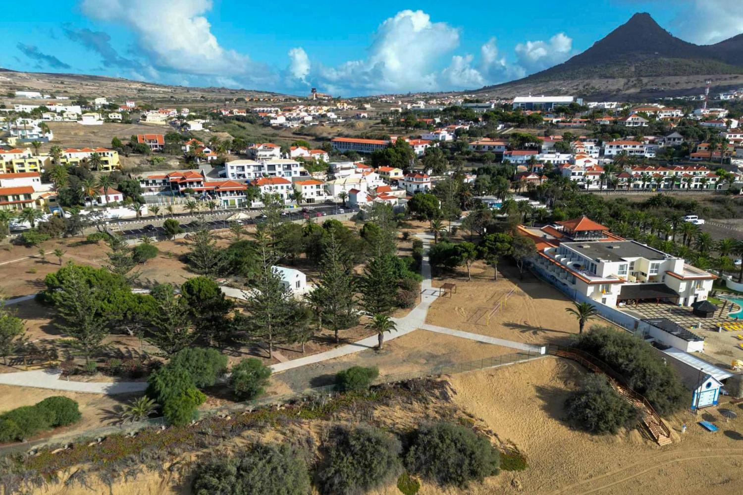 ‘Perdidos e Achados’: Parque de campismo perdido passou a jardim público (com fotos)