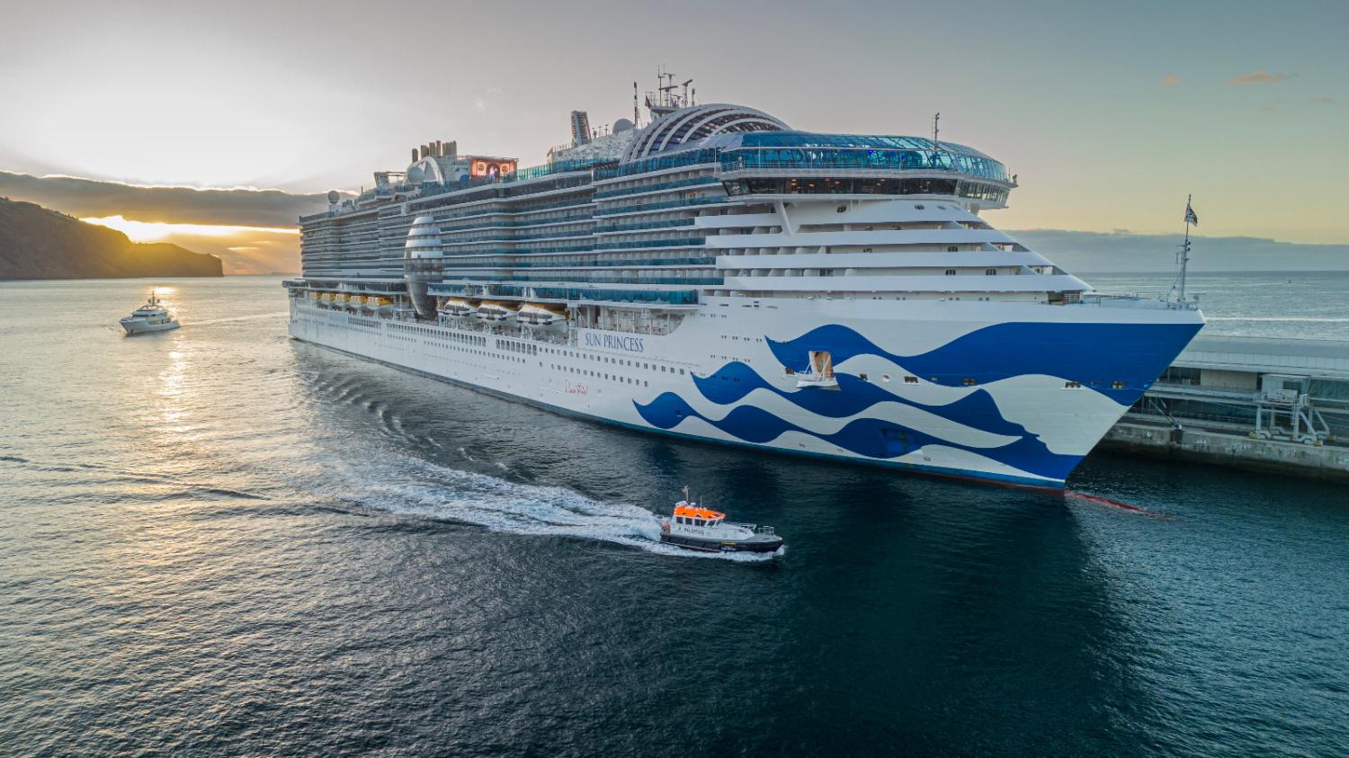 Navio ‘Sun Princess’ faz hoje a sua estreia no Porto do Funchal