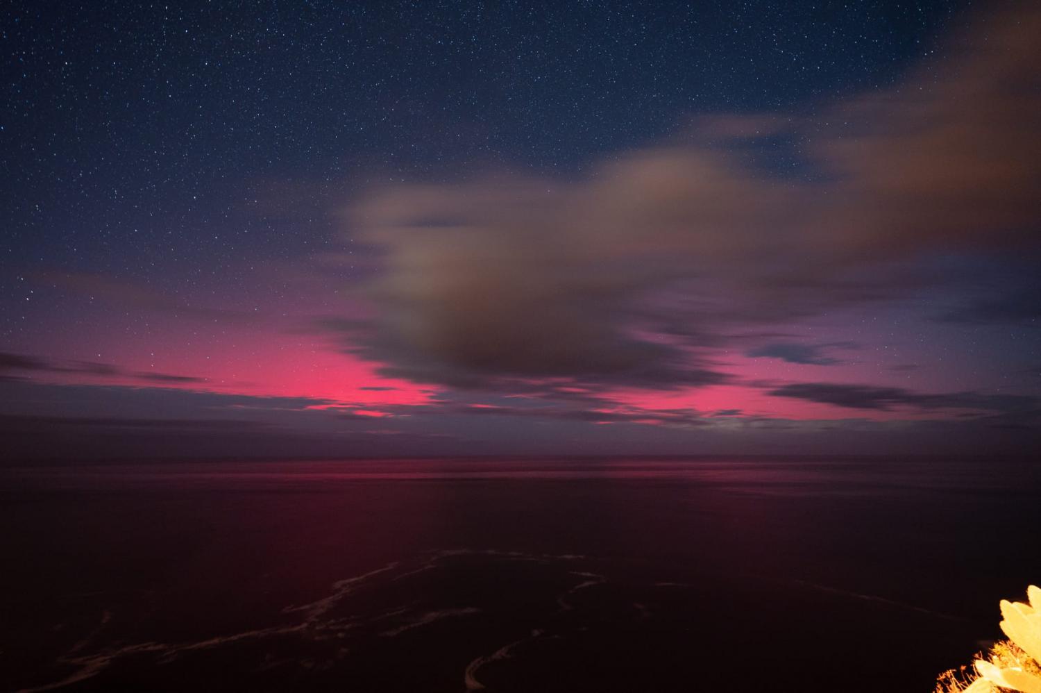 Veja fotos impressionantes do céu captadas desde o norte da ilha esta madrugada