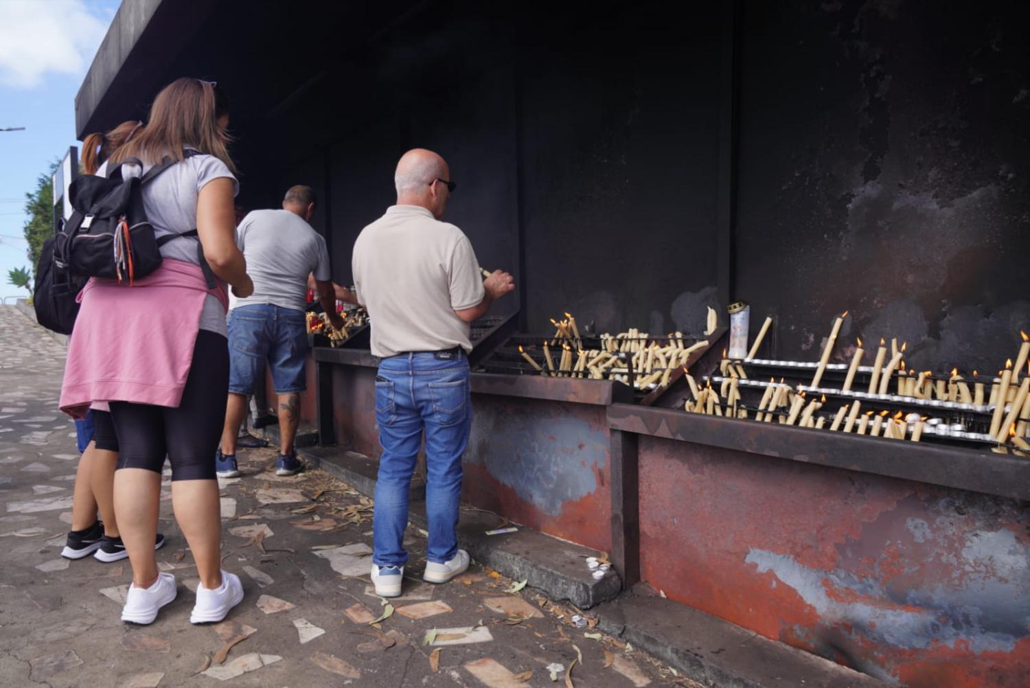 Veja como está o ambiente na Capela de Nossa Senhora de Fátima