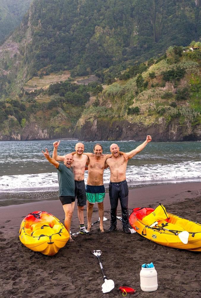 Veja as imagens impressionantes do Base Jumping no Seixal