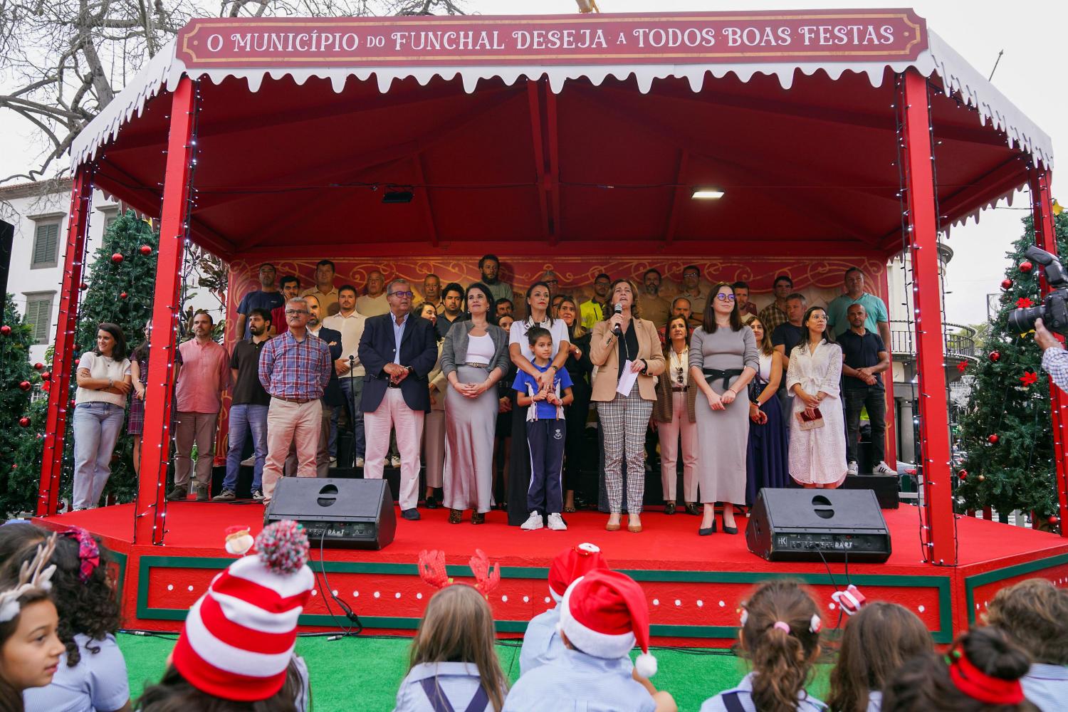 A Aldeia de Natal decorre até 6 de janeiro de 2025, entre as 10h00 e as 18h00.