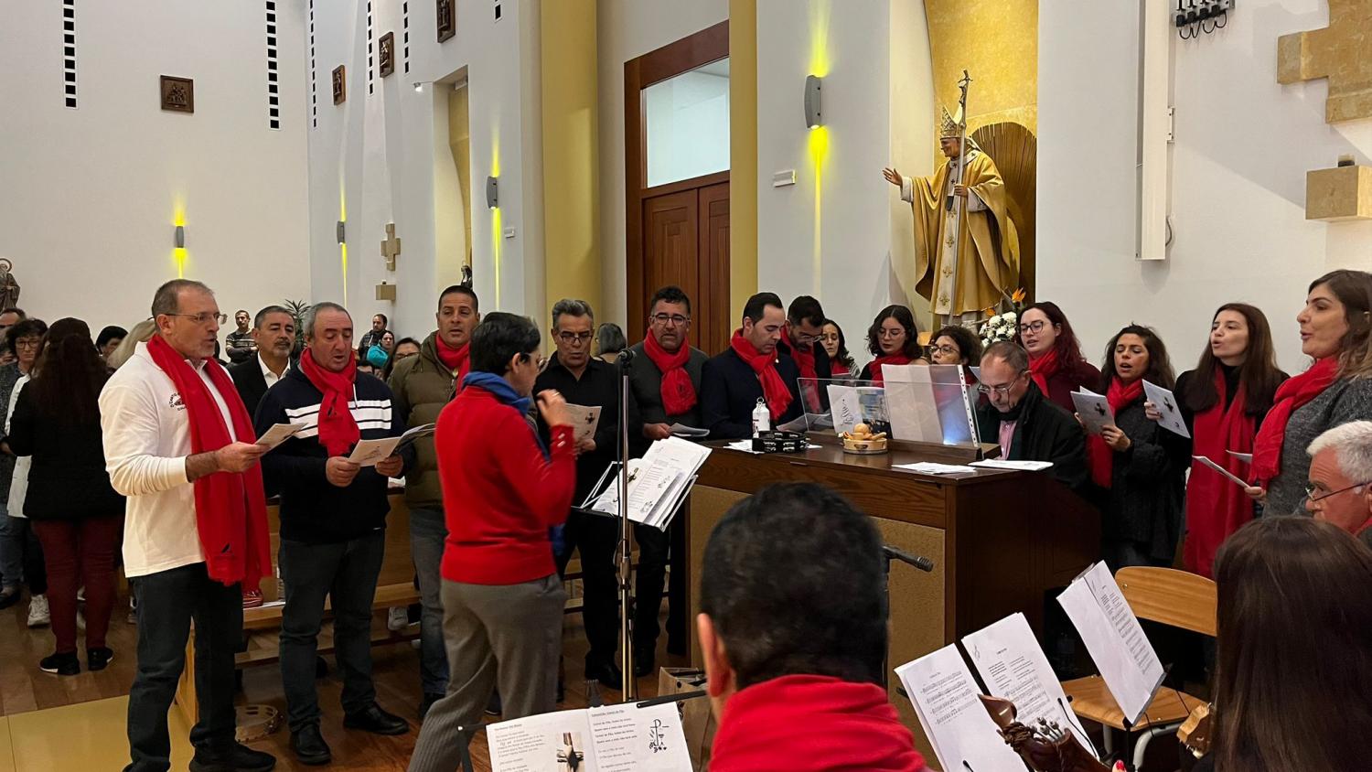 Bispo do Funchal exorta fiéis a serem eles próprios “sinais da presença de Deus nos nossos corações” (com fotos e vídeo)