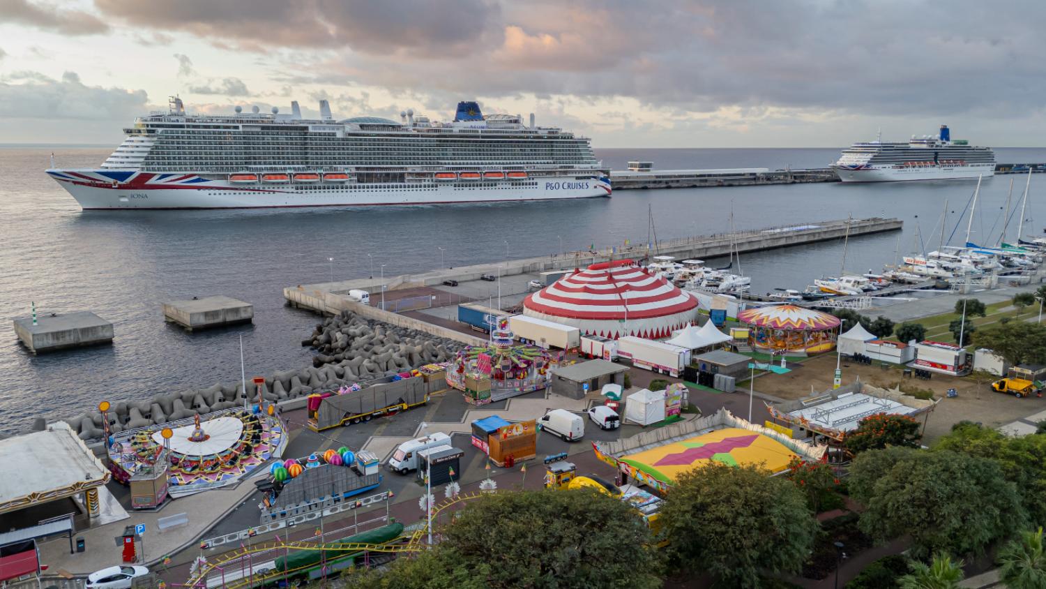 Iona e Arcadia embelezam Porto do Funchal